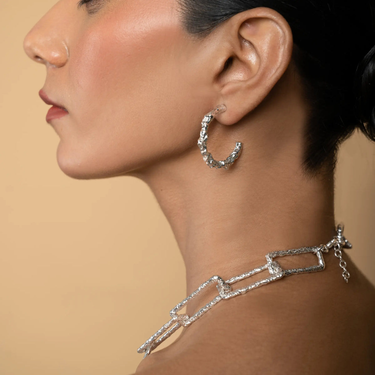 Textured Metal Link Necklace |  Classic Western Jewelry DIORA